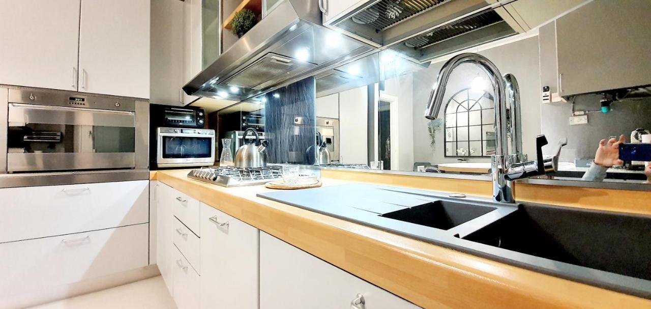 Charming Apartment Central Station Милан Экстерьер фото