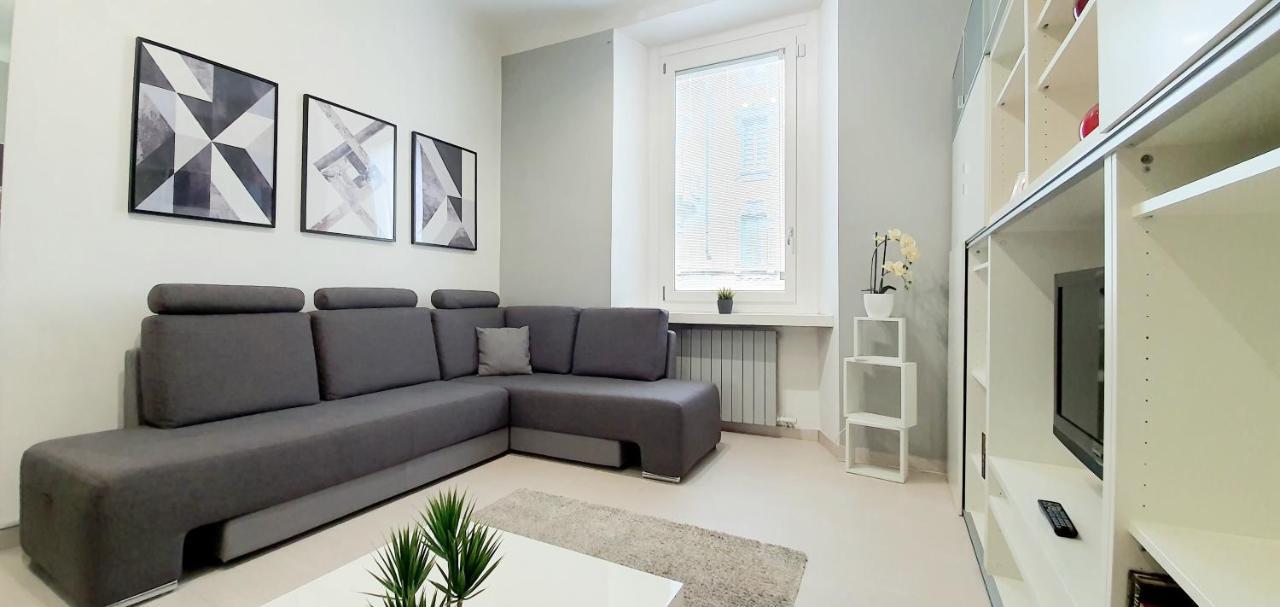 Charming Apartment Central Station Милан Экстерьер фото